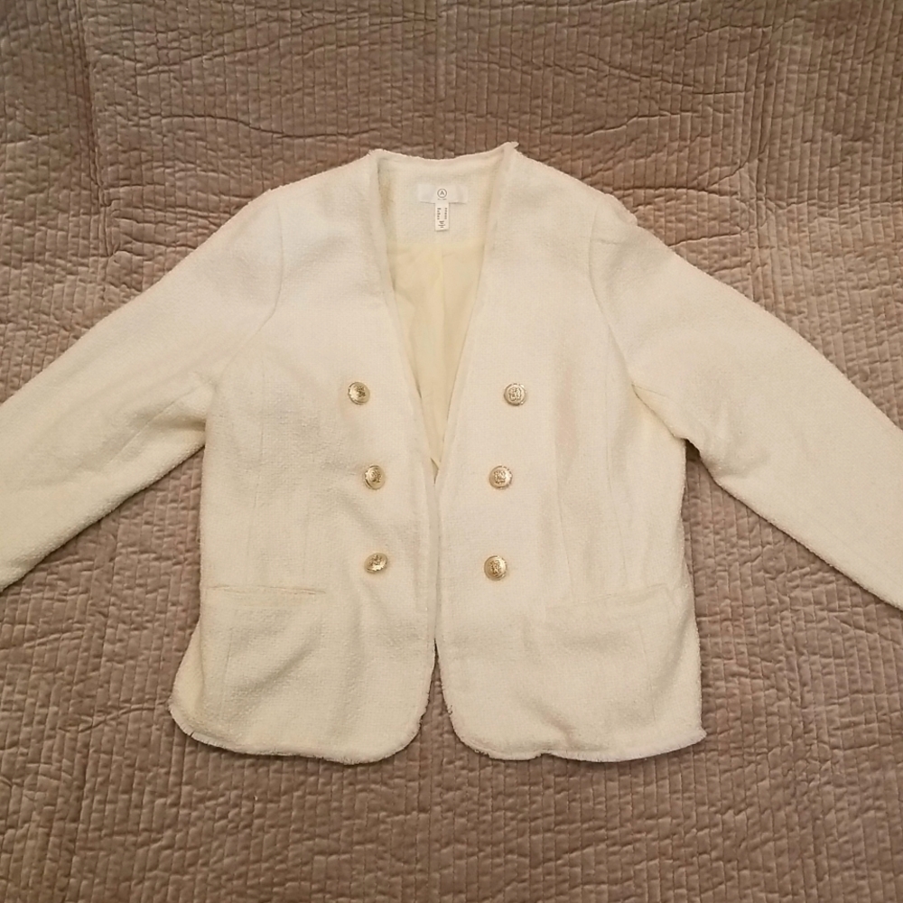 Warm Elegant Blazer Montreal Designer